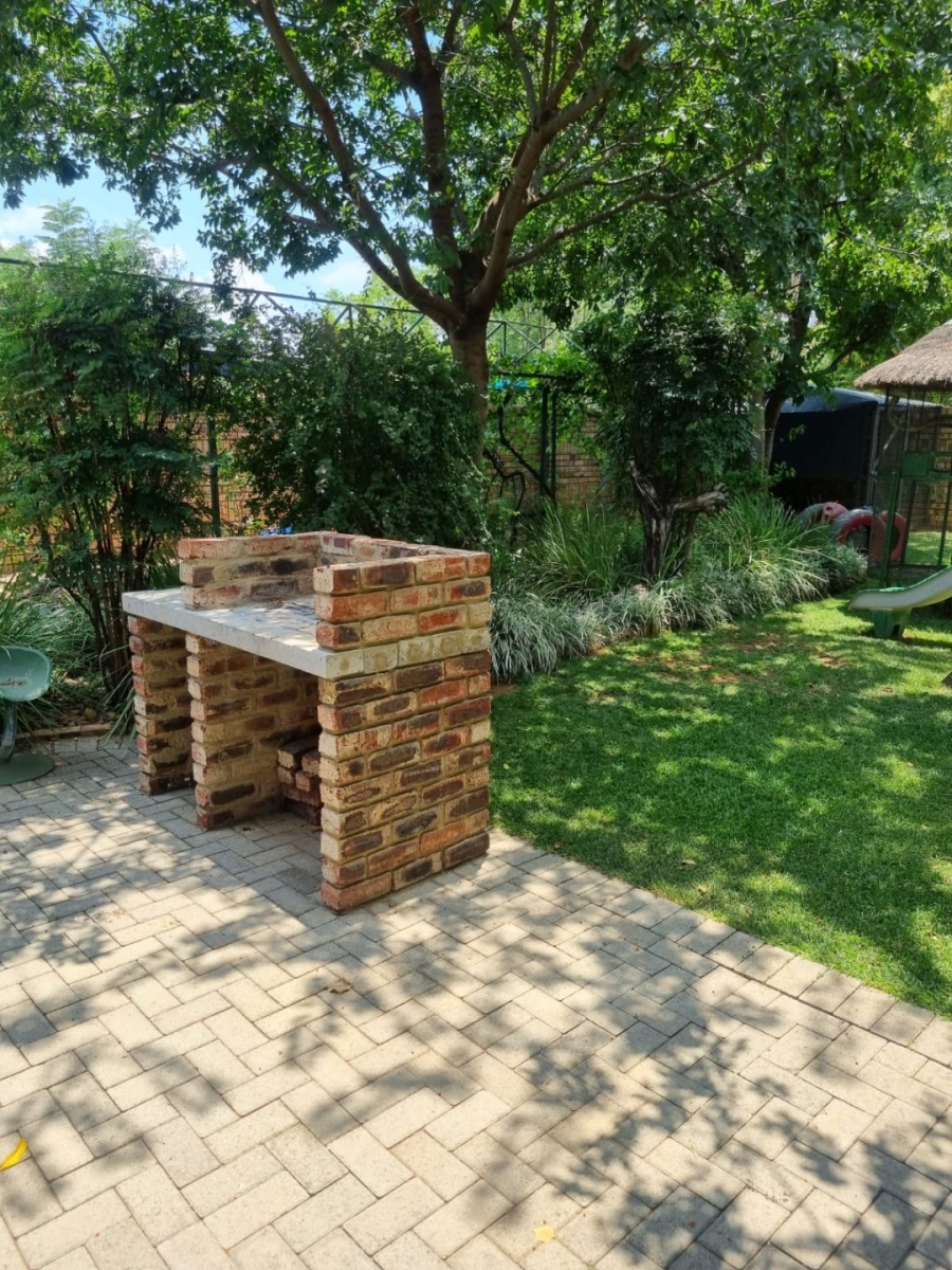 4 Bedroom Property for Sale in Wolmaransstad North West